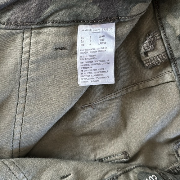American Eagle Jeans - Picture 4 of 4